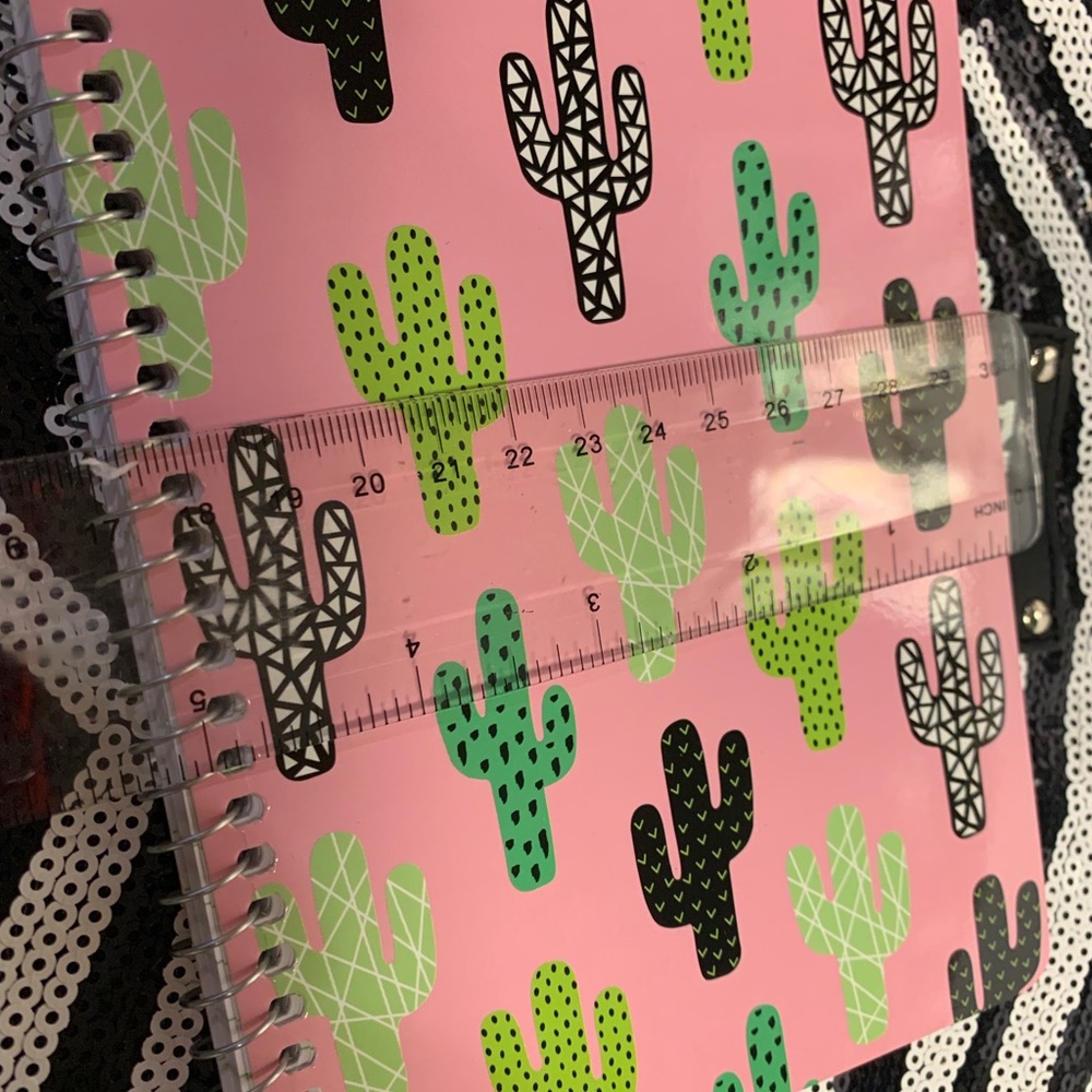 ♥️🌵SOLD♥️🌵 BACK2SCHOOL mini bundle!!☺️ - Picture 6 of 6